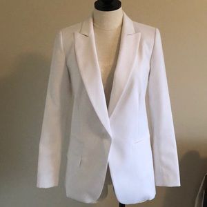 White boyfriend blazer